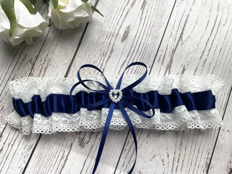 PODWIĄZKI – granatowa kokardka 2
