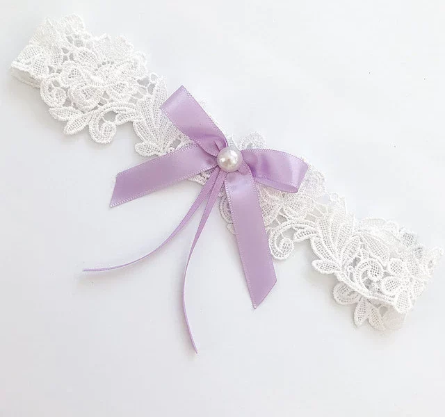 PODWIĄZKI – liliowo-biała