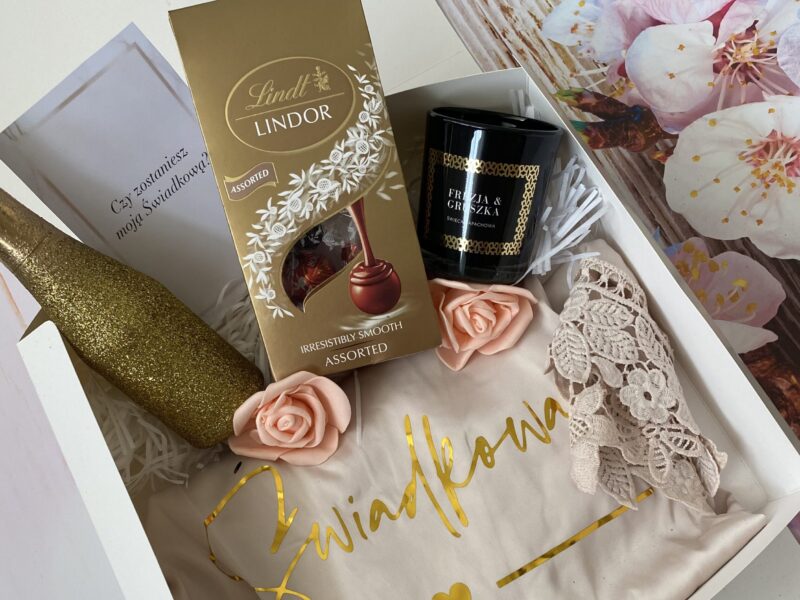 Zestaw szlafroków Panna Młoda&Świadkowa biel champagne